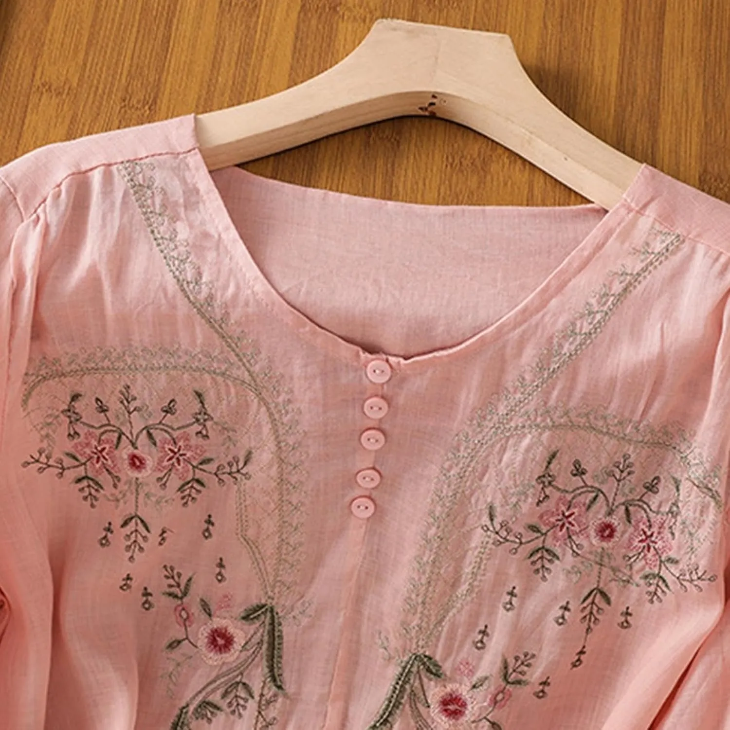 Womens Floral Embroidered Tops 3/4 Sleeve Boho Cotton Blouse Plus Size Summer Flowy Ethnic Style Peasent Henley Shirt