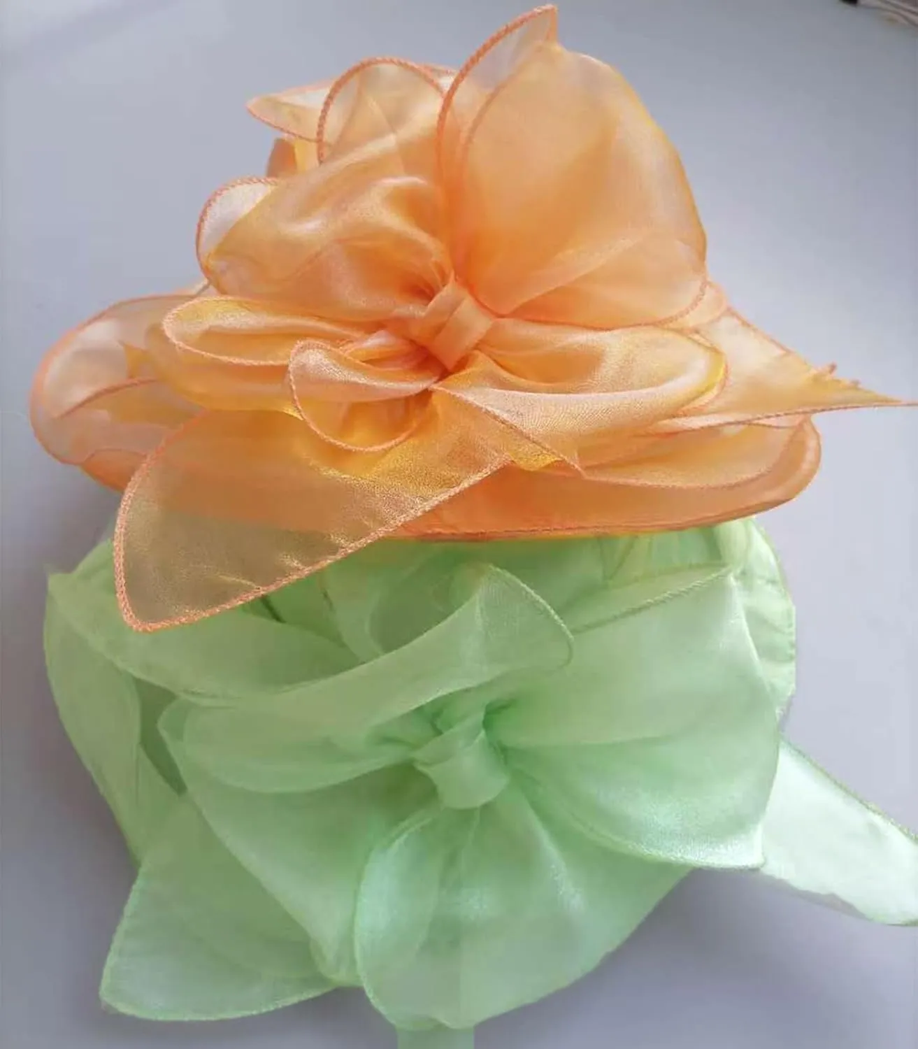 Women's Organza Cloche Bowler Hat Derby Fascinator for Tea Party Bridal Wedding Hat